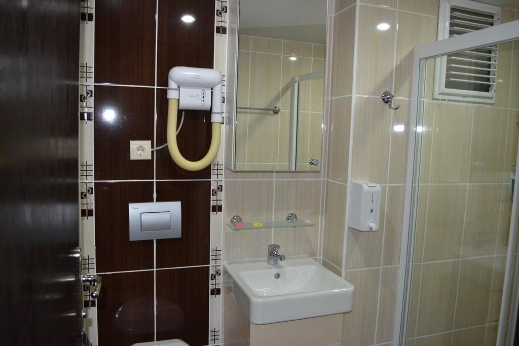 Rumana Hotel อานามูร์ ห้อง รูปภาพ